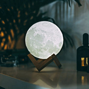 Eco-Chic Living: The Moon Lamp - BRECK + FOX