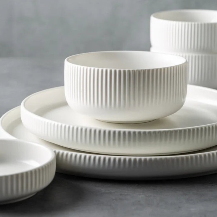 Ribbed 25-Piece Dinnerware Set