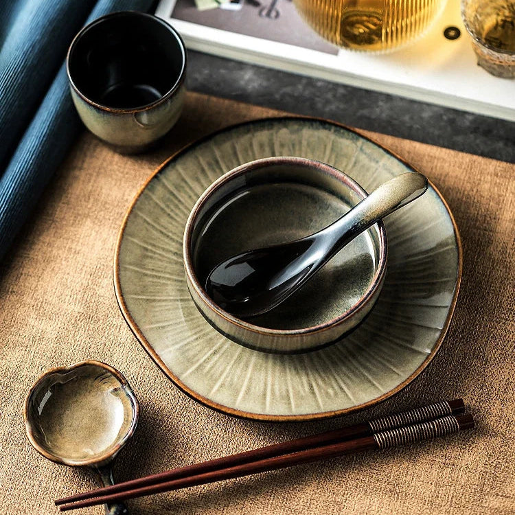 Ikari 3-Piece Dinnerware Set