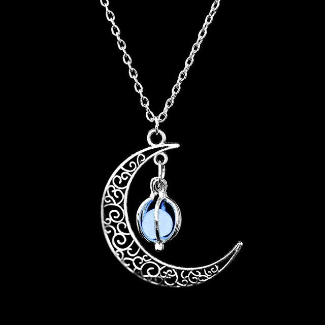 Moonglow Classic Necklace with Black Swarovski Crystal in Pewter