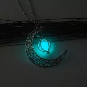 Moon Glow Necklace - Breck and Fox